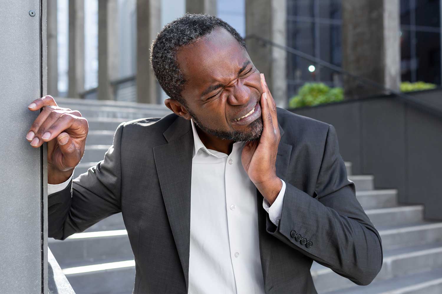 What to Do During a Dental Emergency